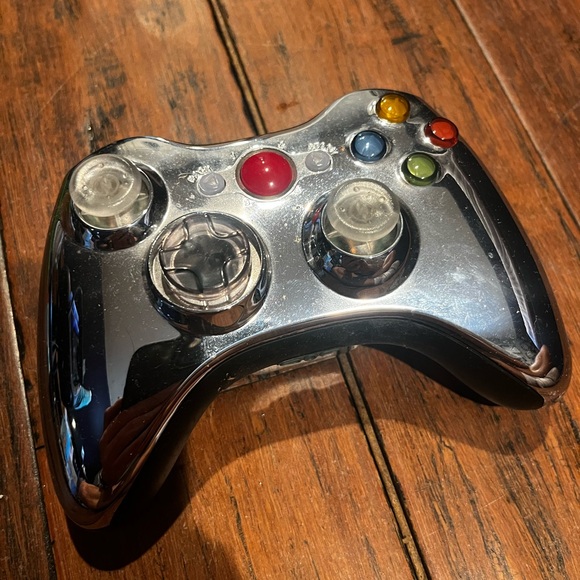 Xbox / Borderlands Bundle with Custom Controller - Picture 2 of 10
